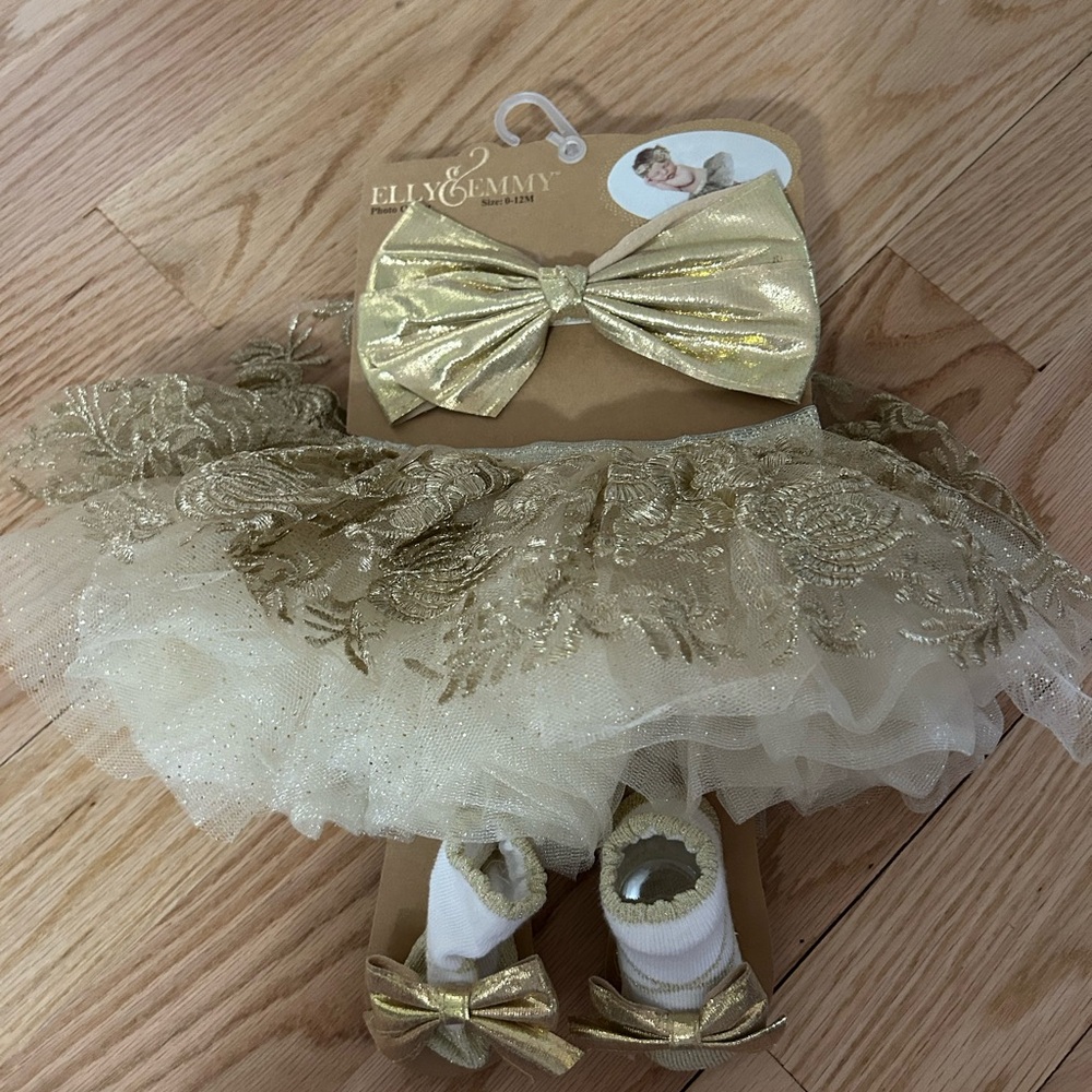 Gold Newborn Outfit and Accessory Set